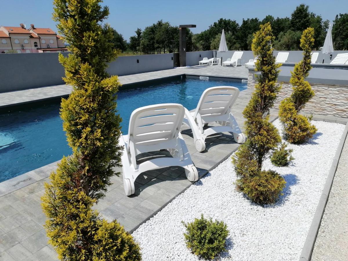 Apartments Katja Poreč Eksteriør bilde